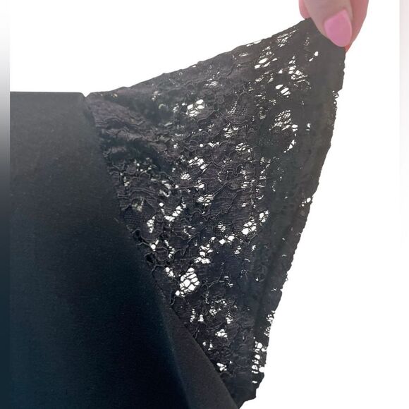 Adrienne Vittadini Black Lace Sleeve Blouse with Tie Detail Size Medium - Picture 4 of 7